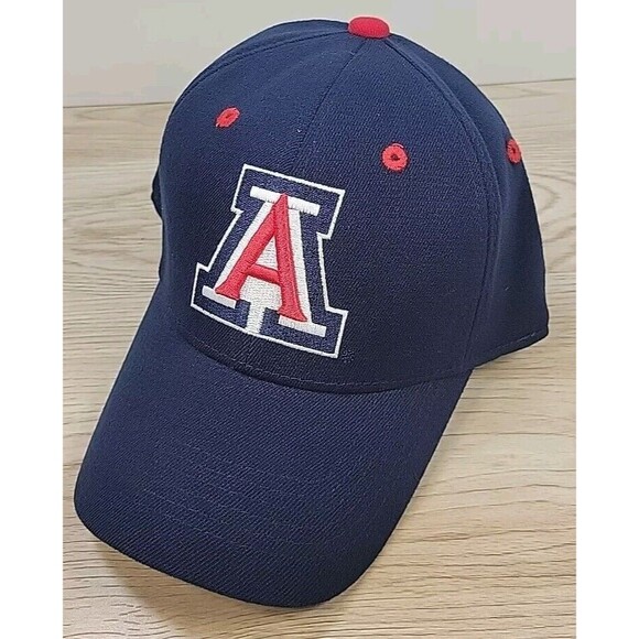 Arizona Wildcats Hat Top Of The World One Size Fitted Arizona Wildcats Hat - Picture 11 of 11